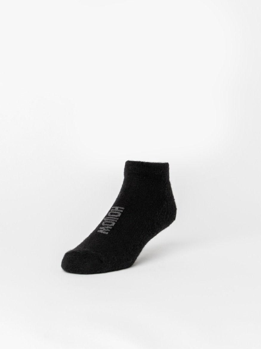 Hollow Unisex No-Show Sock - Image 2