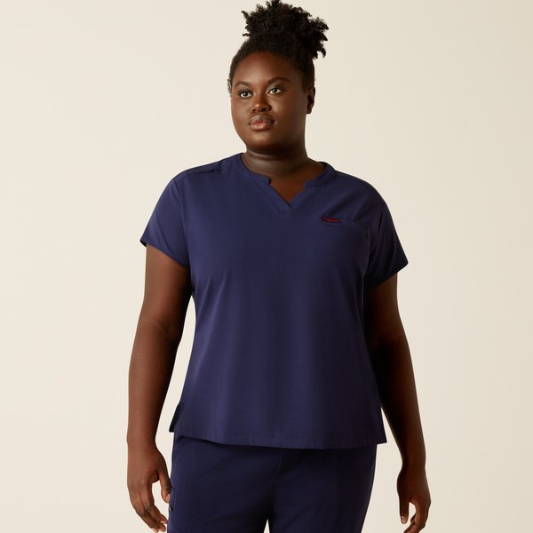 WMS Eliza Two Pocket Fashion Scrub Top - Image 3