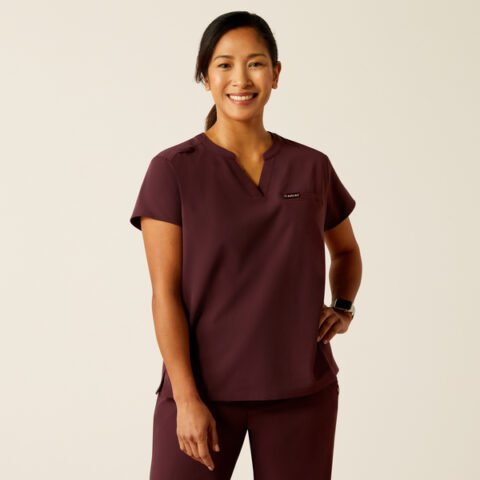 WMS Eliza Two Pocket Fashion Scrub Top