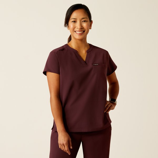 WMS Eliza Two Pocket Fashion Scrub Top